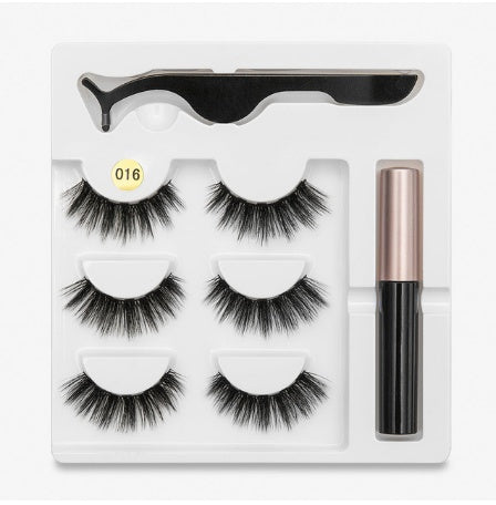 Fashion Magnetic False Eyelashes
